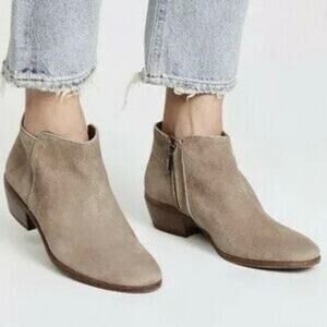 Sam Edelman Petty Ankle Bootie in Taupe Size 7M